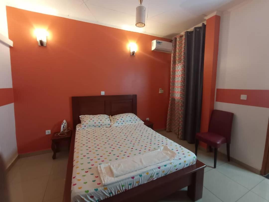 Hotel Appart B4U - Etoudi Yaounde Exterior photo