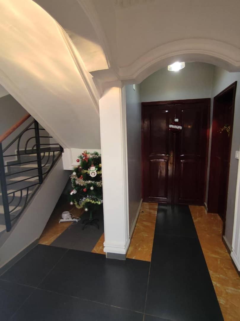 Hotel Appart B4U - Etoudi Yaounde Exterior photo