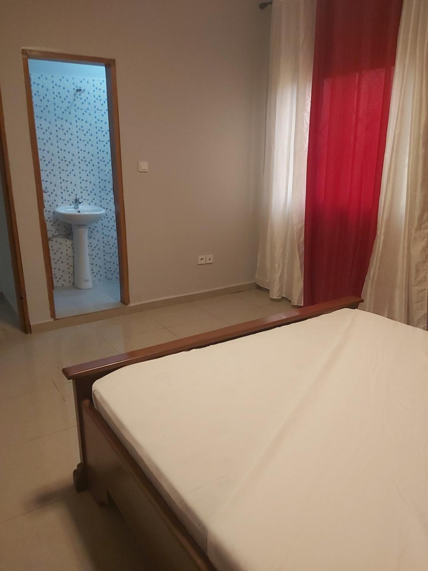 Hotel Appart B4U - Etoudi Yaounde Exterior photo
